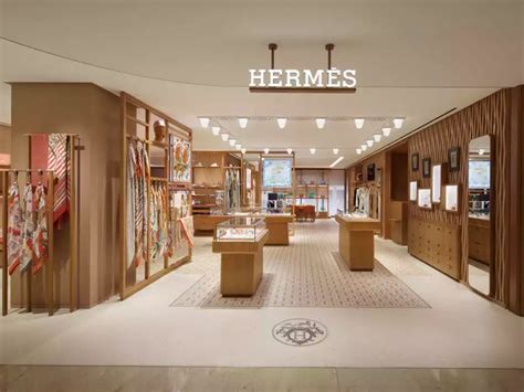 hermes mitsukoshi.